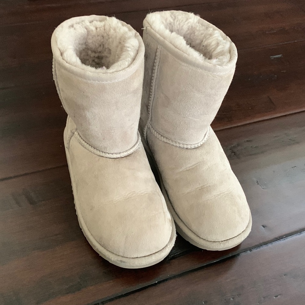 Girls UGG boots